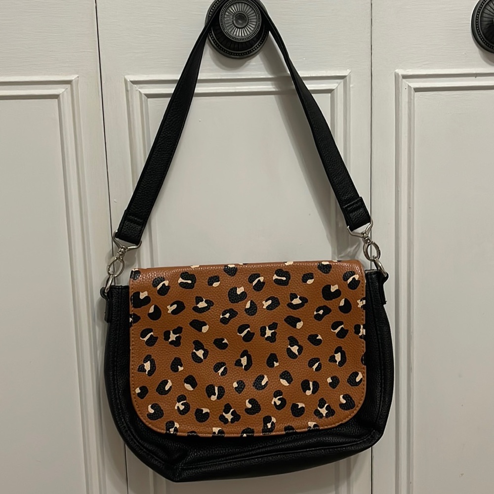 Thirty-one shoulder purse